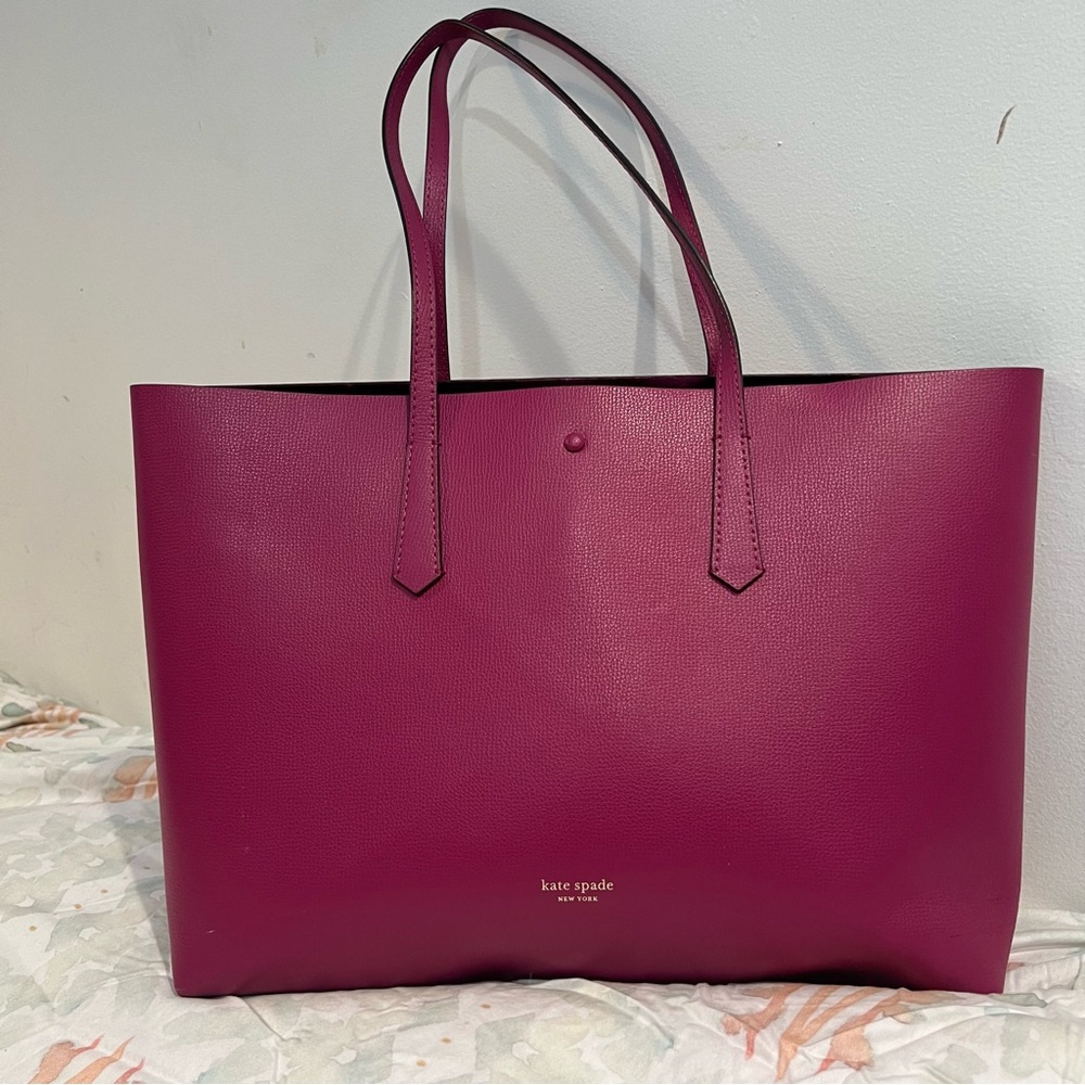New Kate Spade Tote - Picture 1 of 7